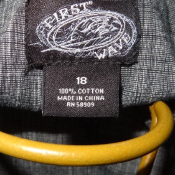 First Wave Long Sleeve Button Down Gray & Black Shirt w/Front Pocket - Picture 7 of 9